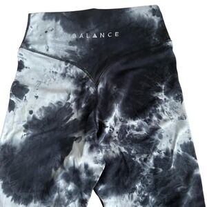 Balance Athletica Cloud Tie Dye High-Waisted Leggings - Small - Blue‎